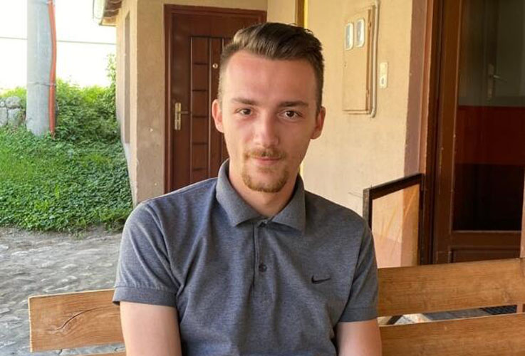 udruzenje pomozi ba pokrenulo akciju pomoci za lijecenje daria munetica iz travnika