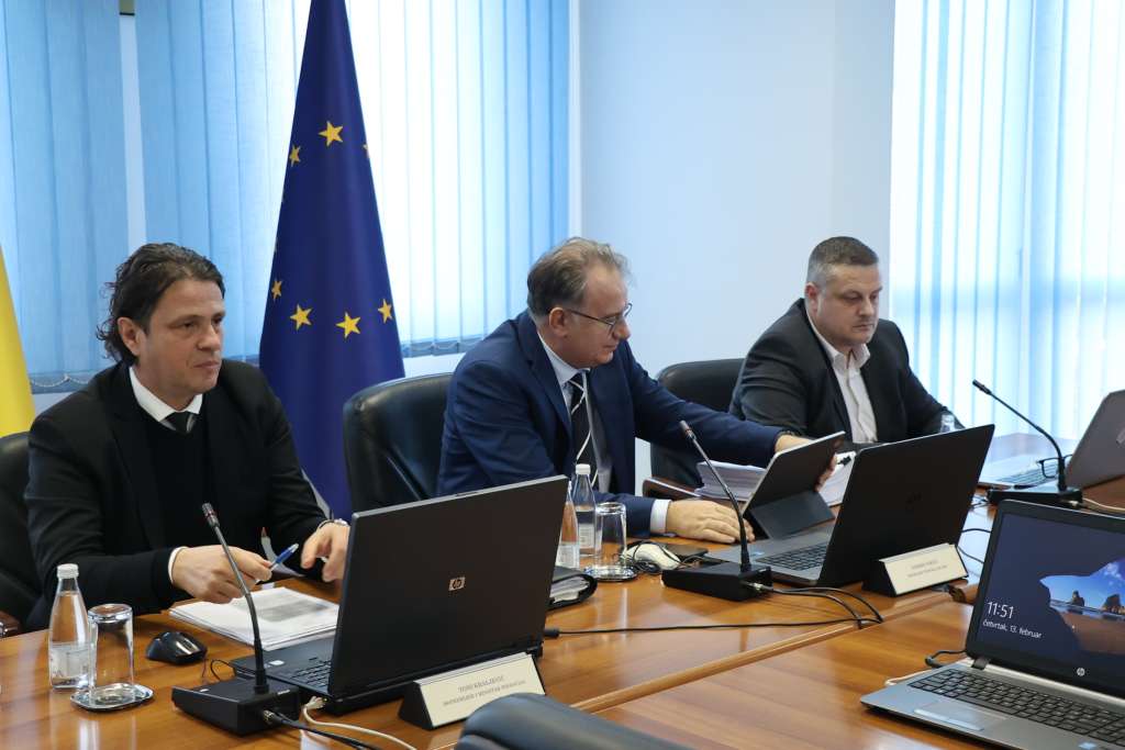 vlada fbih izdvojila vise od 11,7 miliona km za pomoc privatnim poslodavcima za mjesec februar