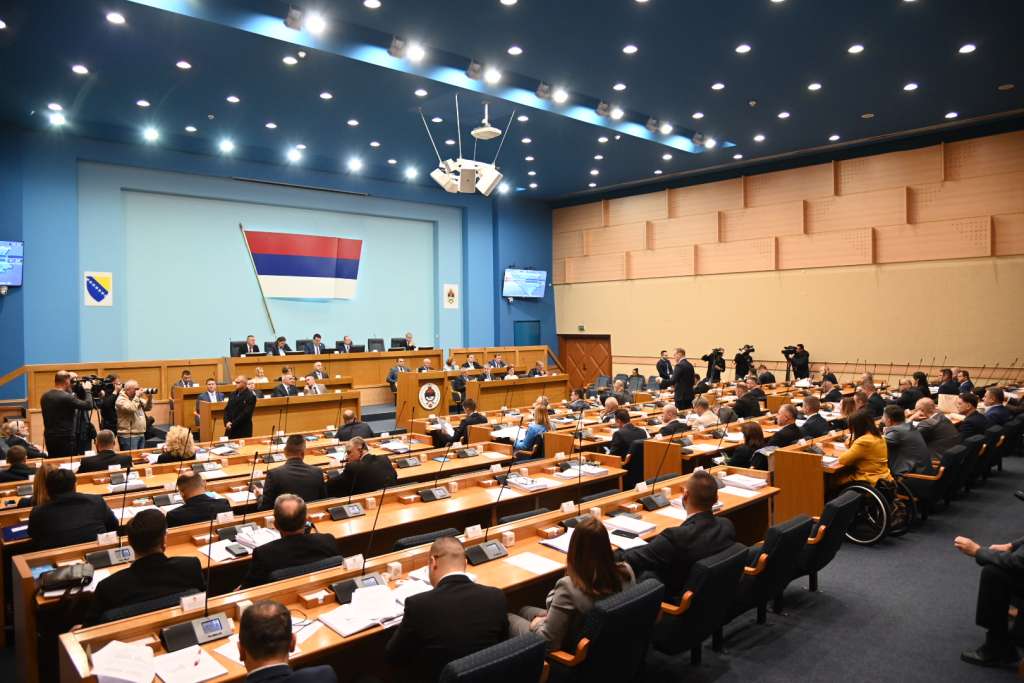 danas je zakazana vanredna sjednica nsrs ovetu zeljke cvijanovic na zakljucke predsjednistva bih