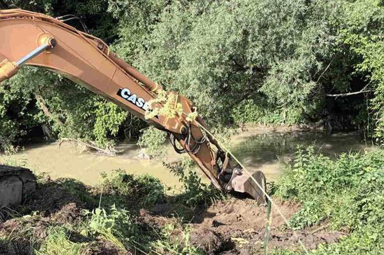 dva mjeseca potrage za policajcem mustaficem kojei je nestao u nabujaloj rijeci jali u potragu ukljucena i teska mehanizacija