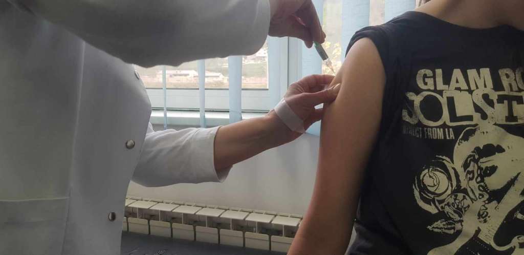 u bih je porastao broj vakcinisane djece zabrinjava nizak procenat vakcinisanja protiv hpv-a