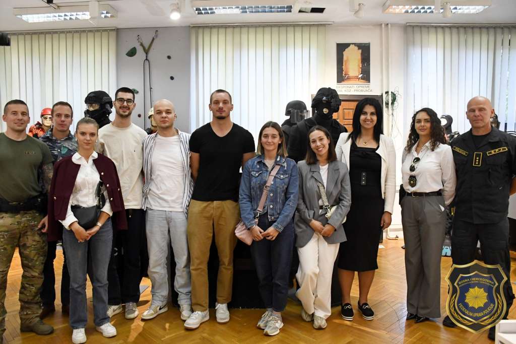federalna uprava policije uspjesno je realizovala projekat dani otvorenih vrata