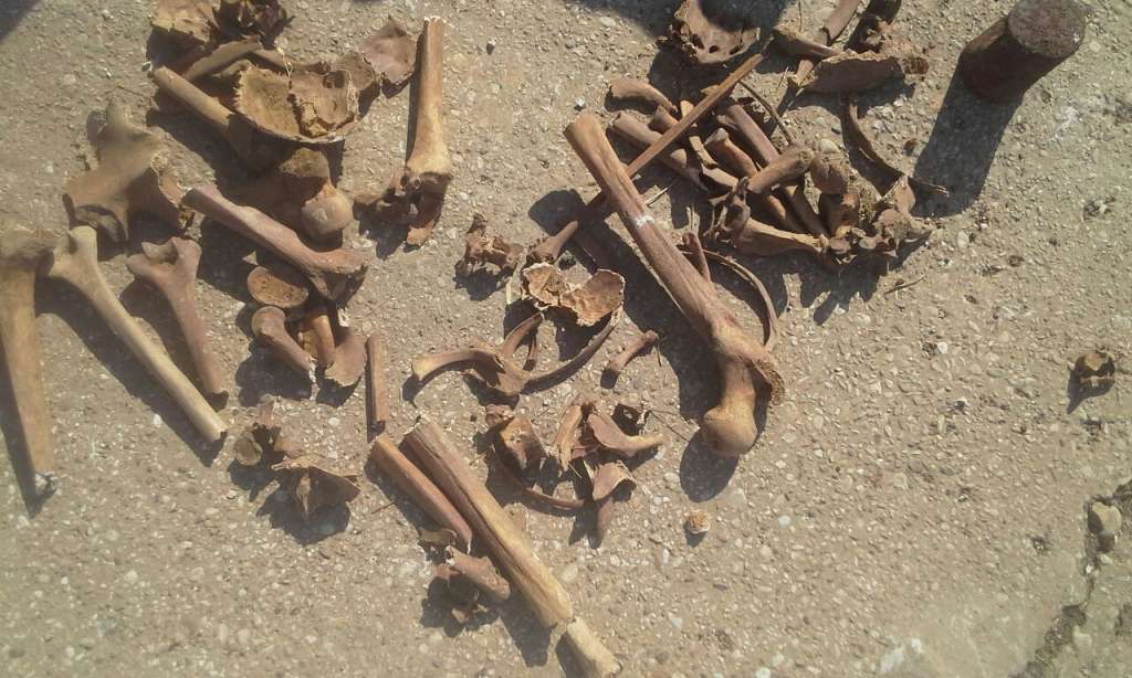 u dvoristu porodicne kuce u prijedor ekshumirani posmrtni ostaci jedne zrtve