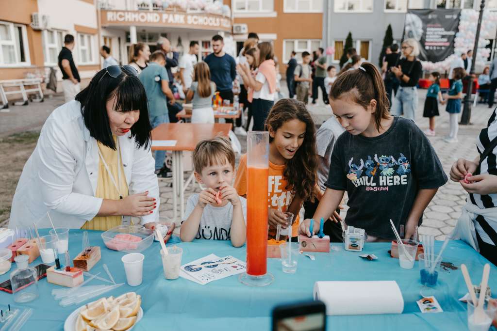 evropska noc istrazivaca 2025 najveci simultani naucni dogadjaj odrzat ce se 26 septembra u 11 gradova bih